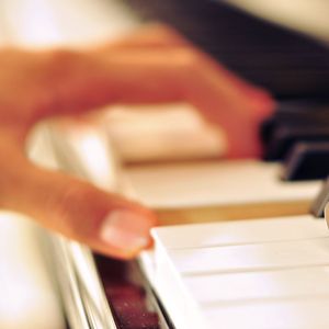 乡下女人的屁股眼
