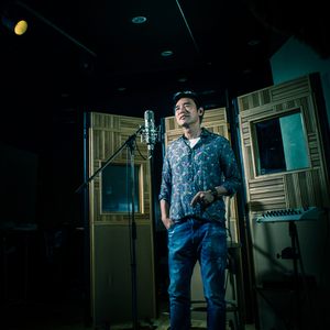 乡下女人的屁股眼
